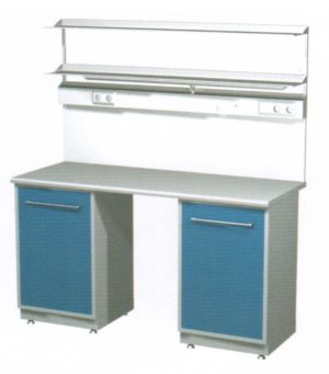 AR-L01N Стол лабораторный со стеллажом, 2 тумбы с дверями, на столешнице стекло